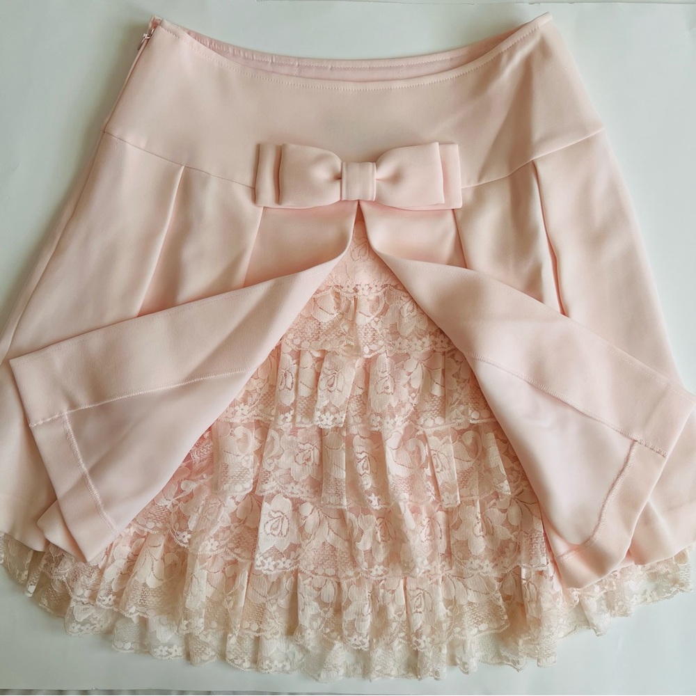 JESUS DIAMANTE Pink Midi Skirt with Lace Detail & Back Bow - Picture 3 of 9